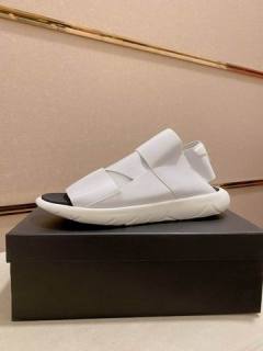 2024.10.31 Super Perfect Y3 Men Slippers size38-45 014