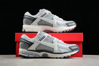 Nike Zoom Vomero 5 Women Shoes (10)