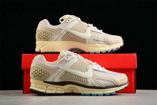 Nike Zoom Vomero 5 Women Shoes (21)