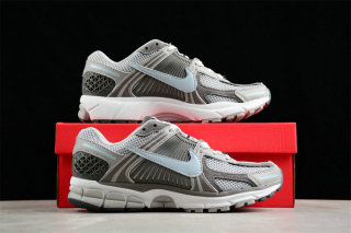 Nike Zoom Vomero 5 Women Shoes (24)