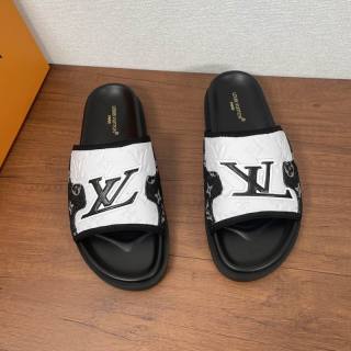 LV Slippers 38-45 (19)