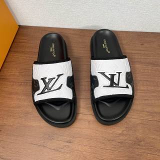 LV Slippers 38-45 (22)