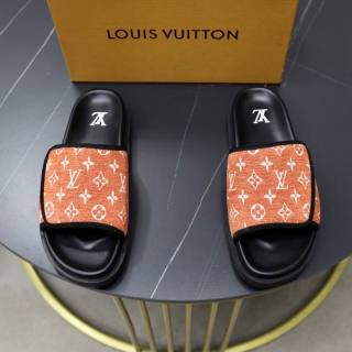 LV Slippers 38-45 (24)