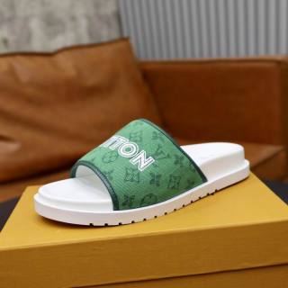 LV Slippers 38-45 (35)