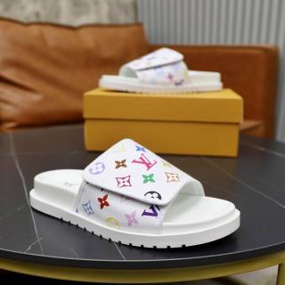 LV Slippers 38-45 (47)