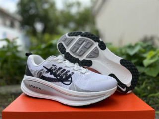 Authentic Nike Vomero 18 (5)