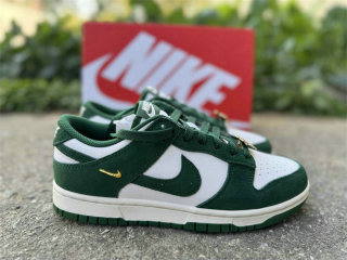 Authentic Nike Dunk Low Gorge Green/White