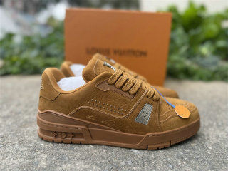 LV SNEAKERS (121)