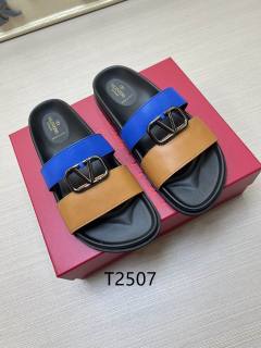 2025.08.07 Super Perfect Valentino Men Slippers size 38-46 153