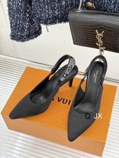 2025.12.16 Super Perfect LV Women Sandals size35-40 1132