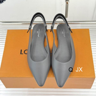 2025.12.16 Super Perfect LV Women Sandals size35-40 1133