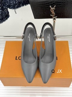 2025.12.16 Super Perfect LV Women Sandals size35-40 1129
