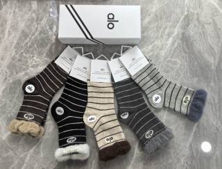 2025.12.22 Super Perfect Alo socks 128