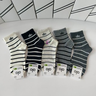 2025.12.24 Super Perfect Alo socks 138