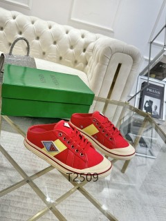 2025.12.29  Super Perfect BV Women Shoes Size35-41 228