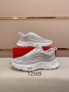 2025.12.29  Super Perfect Valentino Men Shose sz38-46 1915