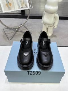 2025.12.29  Super Perfect Prada Women Shoes Size35-41 1082