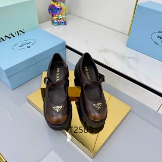 2025.12.29  Super Perfect Prada Women Shoes Size35-41 1089