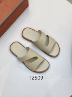 2025.12.29  Super Perfect Loro Piana Men Slippers Sz38-46 056