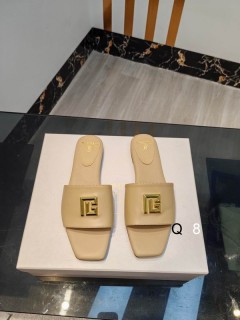 2026.02.10 Balmain Women Slippers sz35-40 293