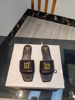 2026.02.10 Balmain Women Slippers sz35-40 295