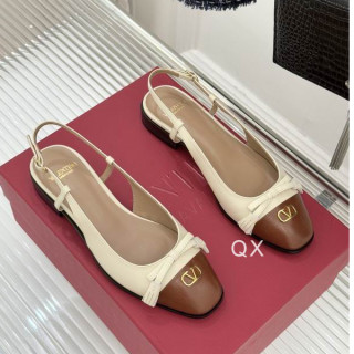 2026.03.02  Super Perfect Valentino Women Sandals Size35-40 876
