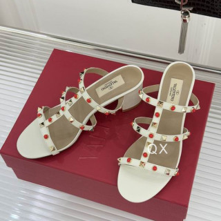 2026.03.02  Super Perfect Valentino Women Slippers Size35-40 304