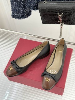 2026.03.02  Super Perfect Valentino Women Shoes Size35-40 746