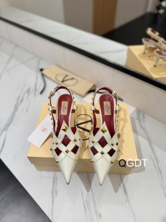 2026.03.10  Super Perfect Valentino Women Sandals Size35-40 885