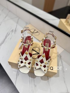 2026.03.10  Super Perfect Valentino Women Sandals Size35-40 897