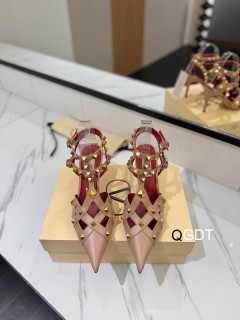 2026.03.10  Super Perfect Valentino Women Sandals Size35-40 888