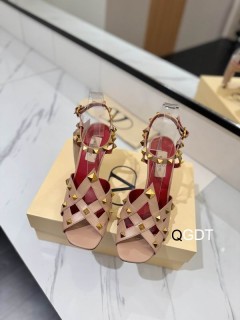 2026.03.10  Super Perfect Valentino Women Sandals Size35-40 898