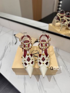 2026.03.10  Super Perfect Valentino Women Sandals Size35-40 881