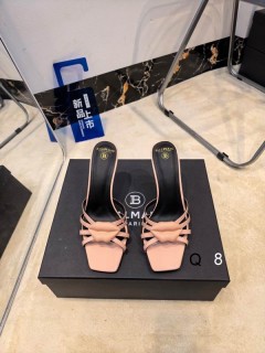2026.03.30 Balmain Women Slippers sz35-40 317