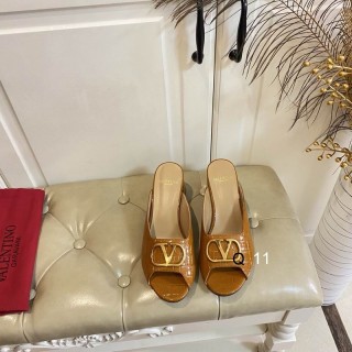 2026.03.30 Super Perfect Valentino Women Slippers Size35-40 311