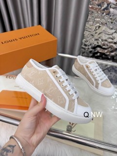 2026.04.08  Super Perfect LV Women Shoes sz35-40 2454