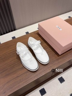 2026.04.08  Super Perfect MiuMiu Women Shoes sz35-40 1079