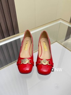 2026.04.17 Super Perfect Versace Women Shoes Sz35-40 097