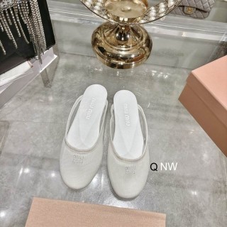 2026.04.17 Super Perfect MiuMiu Women Slippers sz35-40 534