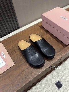 2026.04.17 Super Perfect MiuMiu Women Slippers sz35-40 531