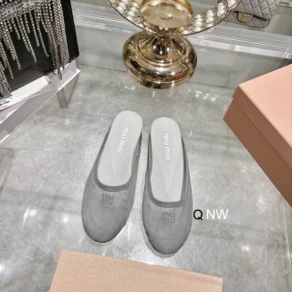2026.04.17 Super Perfect MiuMiu Women Slippers sz35-40 535