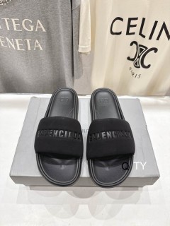 2026.04.17  Super Perfect Balenciaga Slippers Size35-40 378