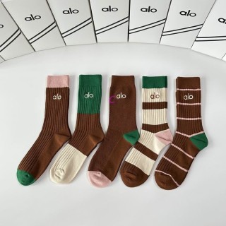 2026.05.19  Super Perfect Alo socks 163