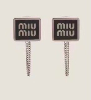 2026.05.27 MiuMiu Earing 019