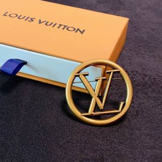2026.06.25 LV Brooch 024