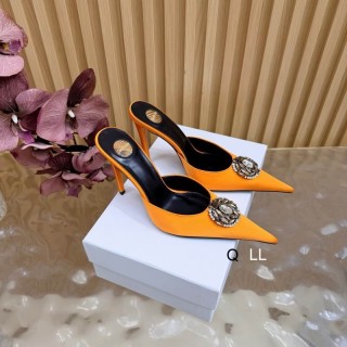 2026.06.30  Super Perfect YSL Women Slippers size35-40 222