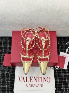 2026.09.03 Super Perfect Valentino Women Sandals Size35-40 1010