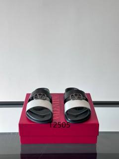 2025.06.16 Super Perfect Valentino Men Slippers size 38-46 147