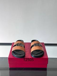 2025.06.16 Super Perfect Valentino Men Slippers size 38-46 148