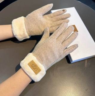 2025.09.11 UGG Gloves 007